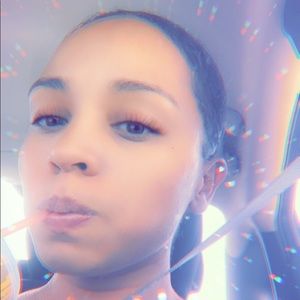 Meet your Posher, Sunday